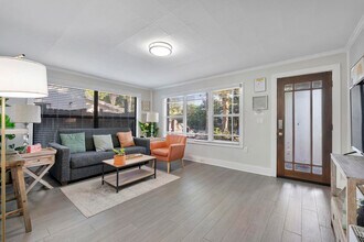 551 SW 13th Ave in Fort Lauderdale, FL - Building Photo - Building Photo