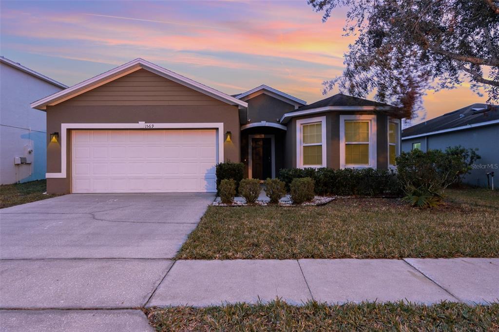 1569 Tamarind Rd in Davenport, FL - Building Photo