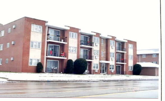 10524 S Pulaski Rd Apartments