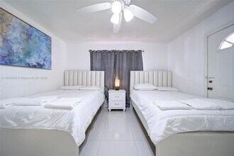 3044 SW 7th St in Miami, FL - Building Photo - Building Photo