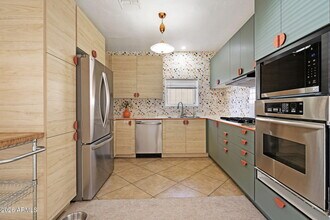 930 E Whitton Ave in Phoenix, AZ - Building Photo - Building Photo