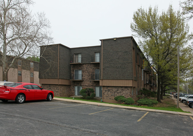 Rosedale Ridge in Kansas City, KS - Foto de edificio - Building Photo