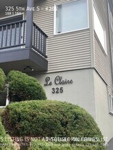 325 5th Ave S, Unit 102 in Kirkland, WA - Foto de edificio - Building Photo