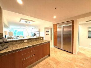 45 Hendricks Isle in Fort Lauderdale, FL - Foto de edificio - Building Photo