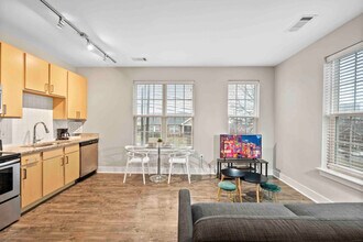 1721 Pearl St in Nashville, TN - Building Photo - Building Photo