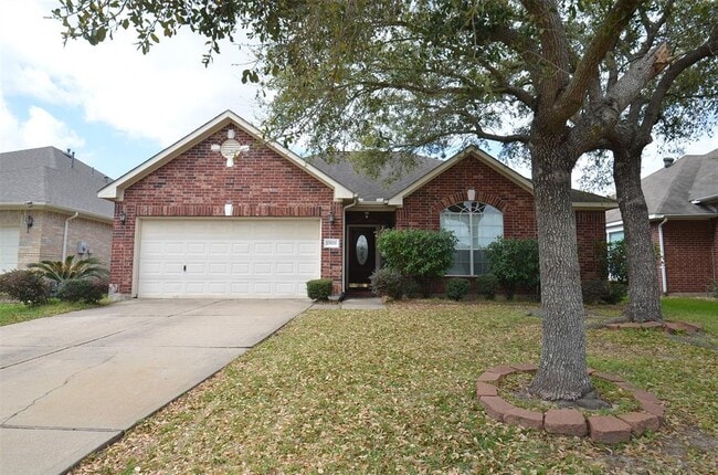 10826 Fletcher Bridge Ln in Sugar Land, TX - Building Photo - Building Photo