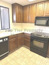 328 Preakness Ct in Walnut Creek, CA - Building Photo - Building Photo