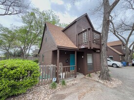 4607 Avenue B, Unit A in Austin, TX - Building Photo