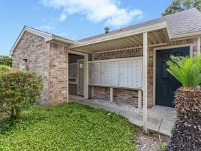 Afton Oaks in Baton Rouge, LA - Building Photo - Building Photo