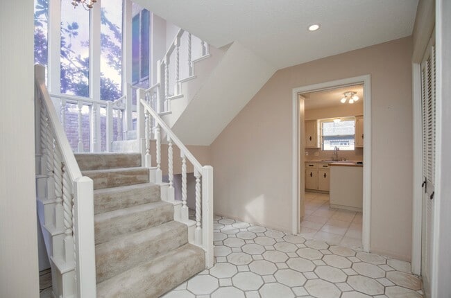 property at 3903 Kiamesha Dr