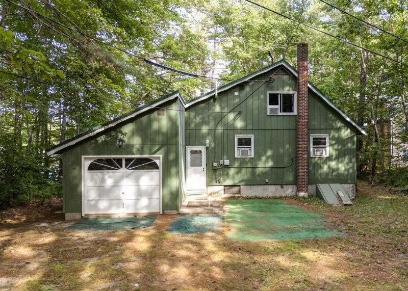 31 Babes Ln in East Baldwin, ME - Building Photo