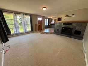 3604 Madrona St in Bremerton, WA - Building Photo - Building Photo