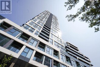 5 Defries St in Toronto, ON - Building Photo - Building Photo