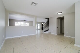 4705 Hardy Mills St in Kissimmee, FL - Building Photo - Building Photo