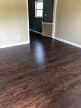 6109 Price Ln Rd in Louisville, KY - Building Photo - Building Photo