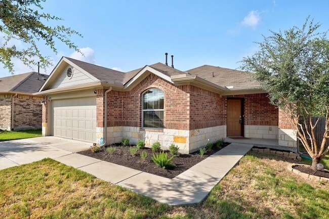 10905 Ukaoma Wy, Unit 1136 in Austin, TX - Building Photo - Building Photo
