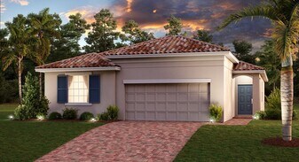 1312 Oak Crest St in Davenport, FL - Building Photo