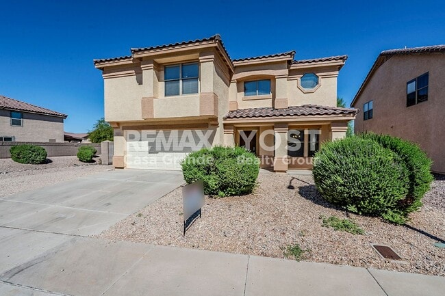 property at 610 W Racine Loop