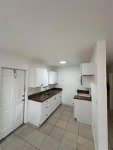 940 NW 34th Way in Fort Lauderdale, FL - Building Photo - Building Photo