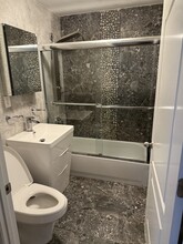 1762 E 19th St, Unit 3D in Brooklyn, NY - Building Photo - Building Photo