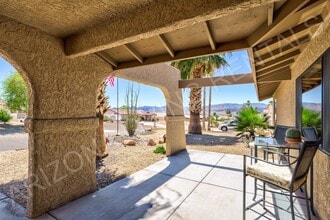 211 White Oak Dr in Lake Havasu City, AZ - Building Photo - Building Photo