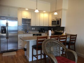 83 Ocean Blvd in Hampton, NH - Building Photo - Building Photo
