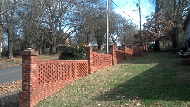 Sharon Apartments in Shelby, NC - Building Photo - Building Photo