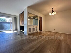 31555 Lindero Canyon Rd in Westlake Village, CA - Building Photo - Building Photo