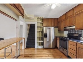 2515 Lyndale Ave S in Minneapolis, MN - Building Photo - Building Photo