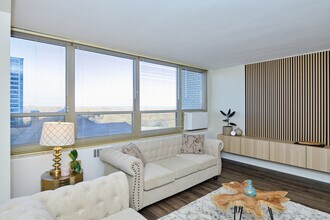 3950 N Lake Shore Dr in Chicago, IL - Building Photo - Building Photo