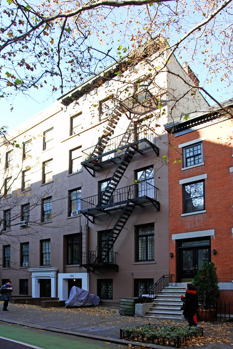 140 Henry St in Brooklyn, NY - Building Photo