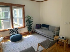 41 Hawthorn St in Cambridge, MA - Building Photo - Building Photo