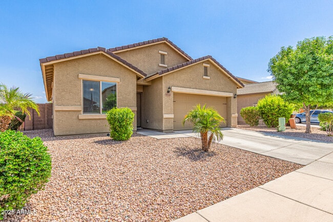 41161 W Capistrano Dr in Maricopa, AZ - Building Photo - Building Photo