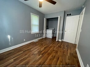 1621 Roselawn Ave in Lansing, MI - Building Photo - Building Photo