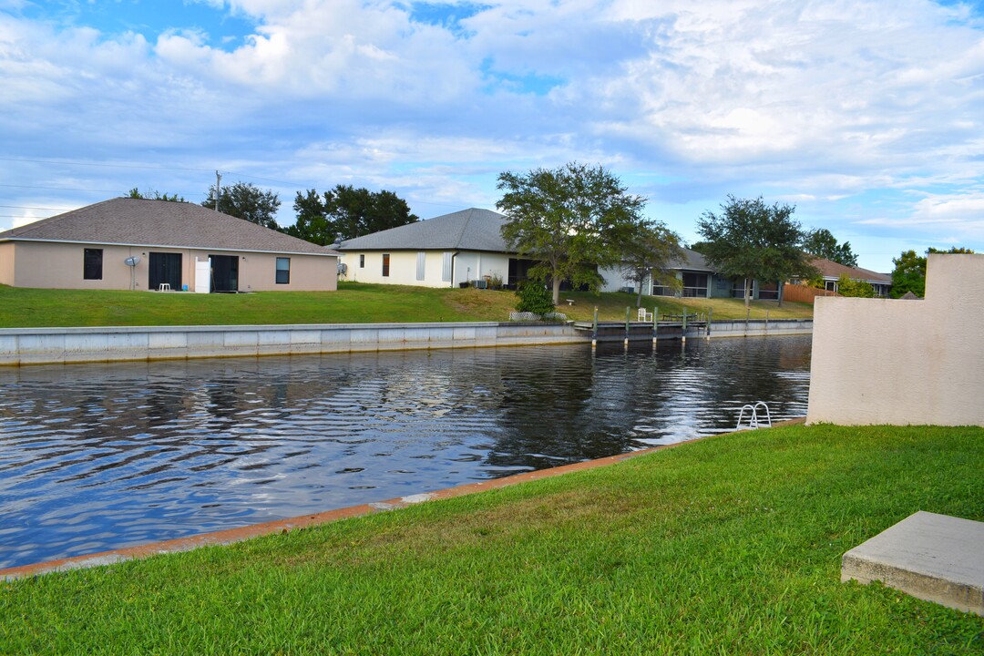 619 SE 7th St, Unit 619 in Cape Coral, FL - Building Photo