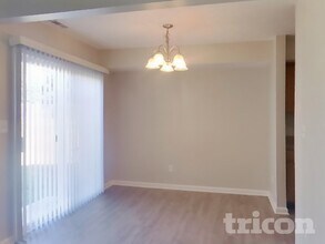 10992 Cedar Pine Dr in Indianapolis, IN - Building Photo - Building Photo