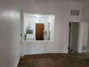 408 W 9th St in Little Rock, AR - Building Photo - Building Photo