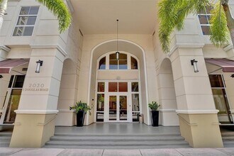 2030 S Douglas Rd, Unit 403 in Coral Gables, FL - Building Photo - Building Photo
