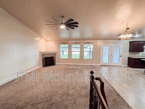 2241 W 2475 N in Clinton, UT - Building Photo - Building Photo