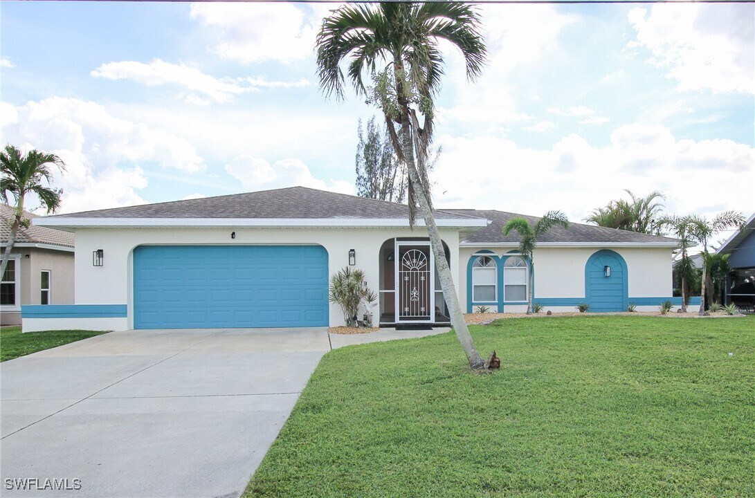 138 SE 20th St in Cape Coral, FL - Building Photo