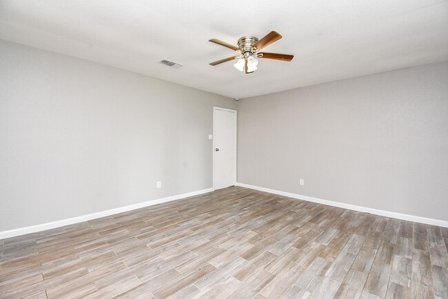 property at 2110 Hilton Head Dr