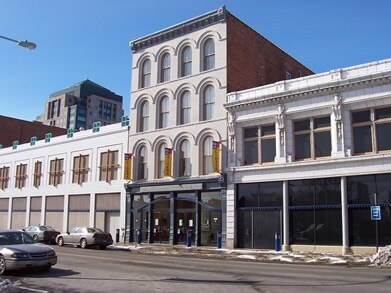 625 Main St in Buffalo, NY - Building Photo - Building Photo