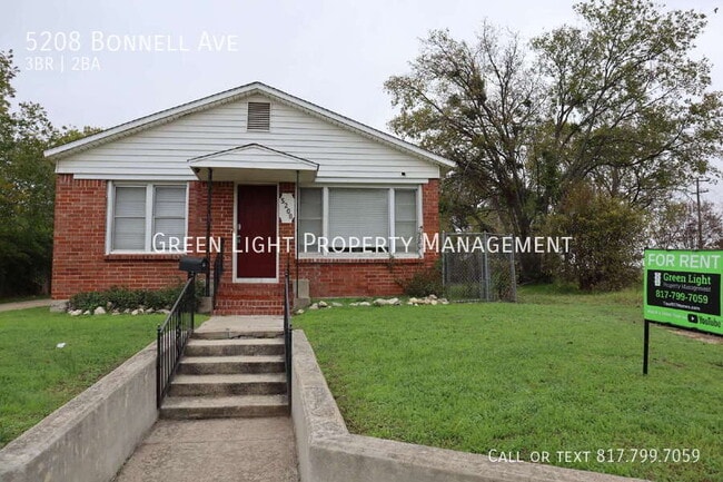5208 Bonnell Ave in Fort Worth, TX - Building Photo - Building Photo