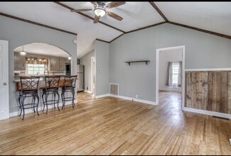 10357 Goldspier Dr in Bristol, VA - Building Photo - Building Photo