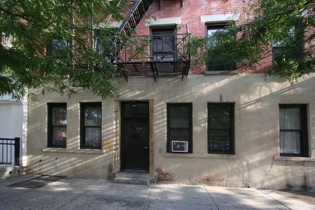 319-321 E 115th St in New York, NY - Building Photo - Building Photo