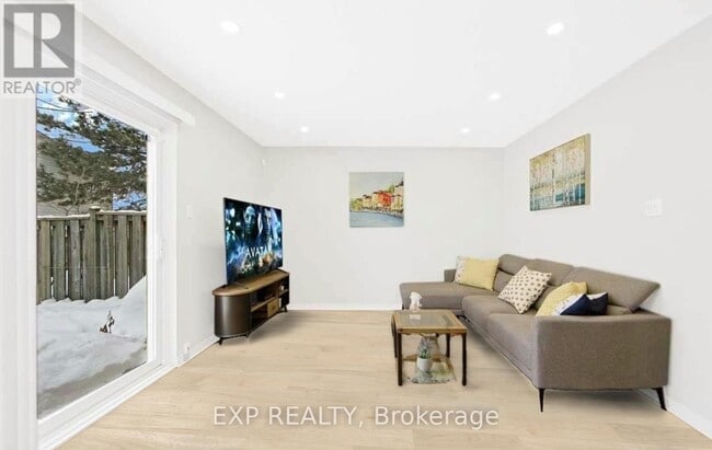 property at 270 Timberbank Blvd