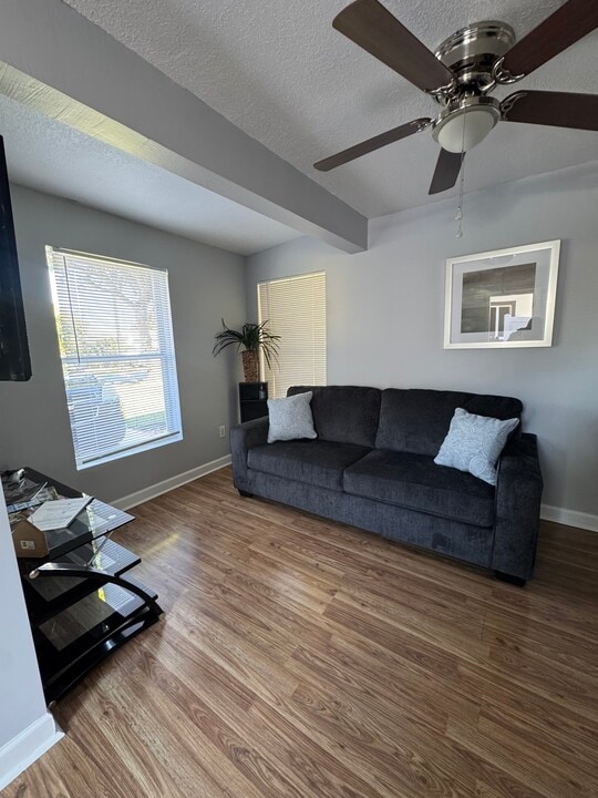 1558 NE 30th St in Pompano Beach, FL - Building Photo