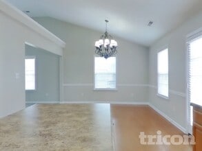 2636 Danbury Cir in Spring Hill, TN - Building Photo - Building Photo