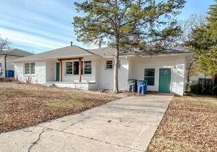 4004 S Toledo Ave in Tulsa, OK - Foto de edificio - Building Photo