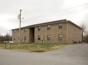 Cave Run Apartments in Hopkinsville, KY - Building Photo - Building Photo